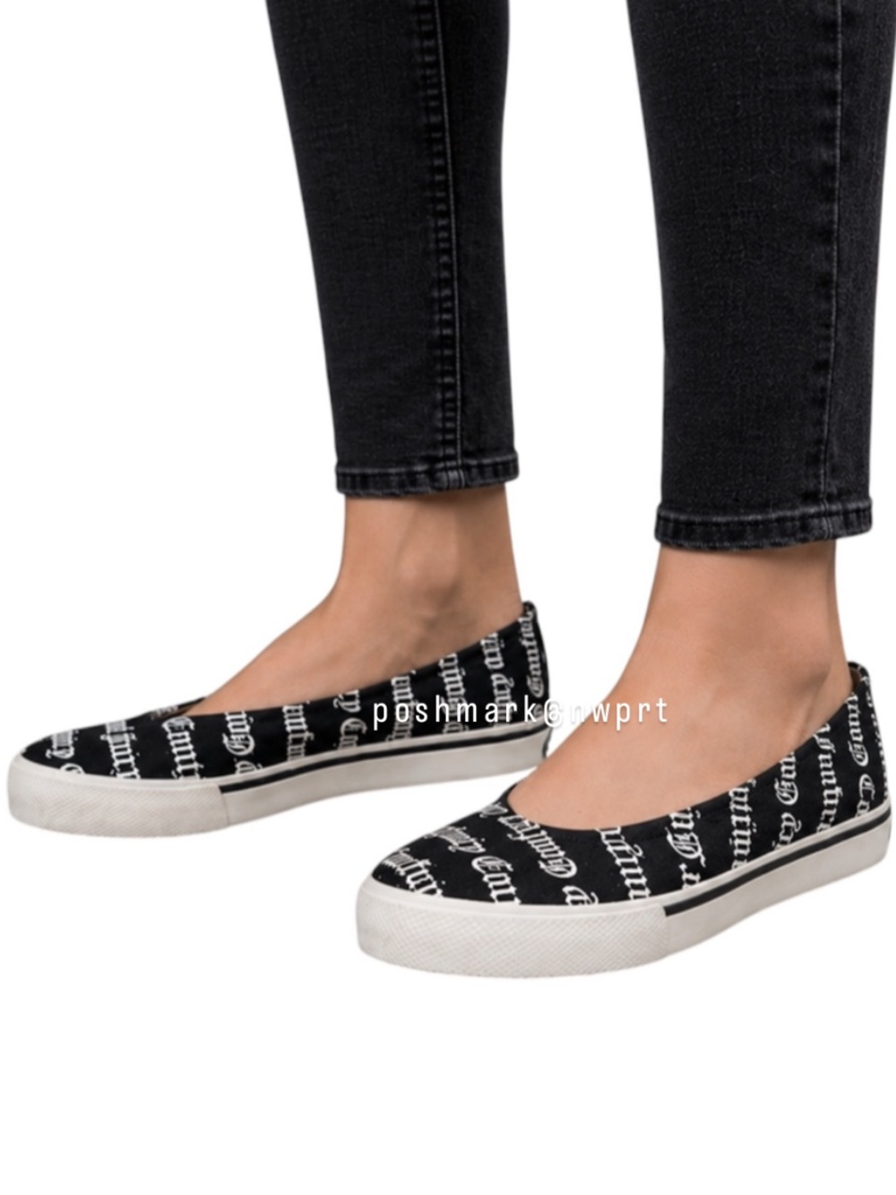 JUICY COUTURE Sonia Canvas Ballet Flat Angel Embroidery Black White 6.5 Box